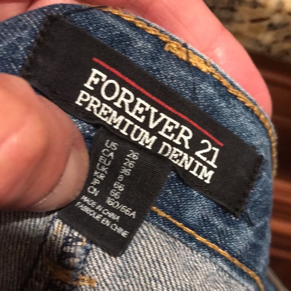 👖FOREVER 21 Distressed Denim Jeans - Picture 10 of 10